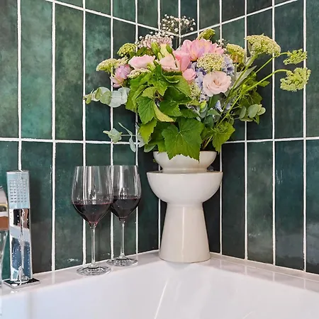 Appartamento Lavie Maison Ac & Hot Tub *